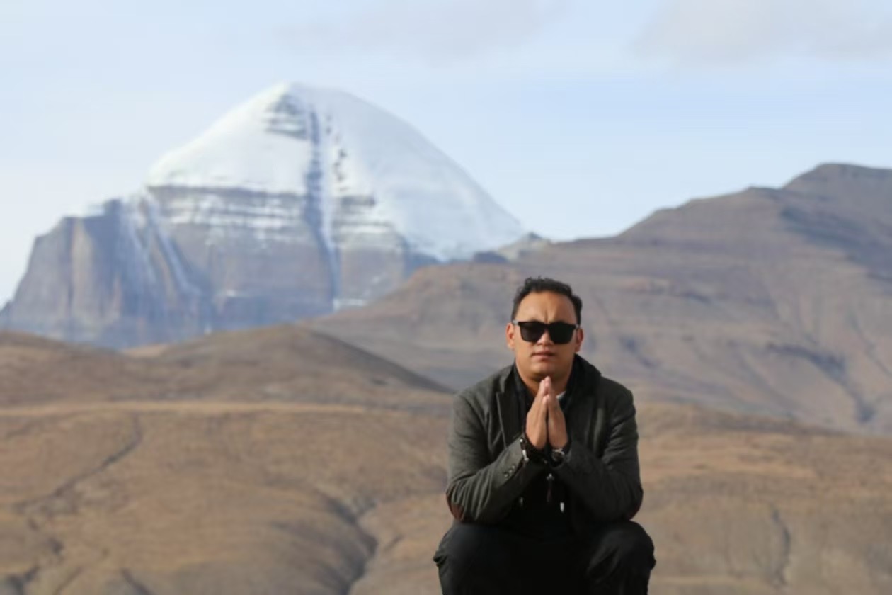 Jimmy, Professional Tibetan Tour Guide